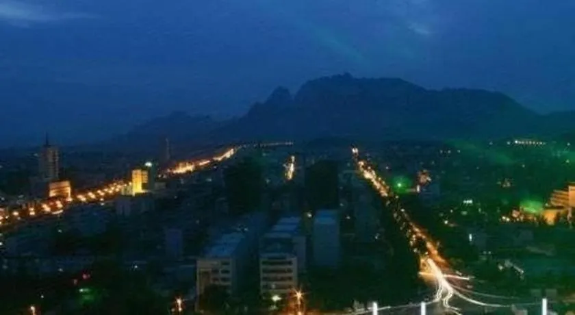 Zhengzhou Airport Hotel